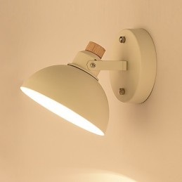 Appliques murales modernes et contemporaines avec lumière ambiante
