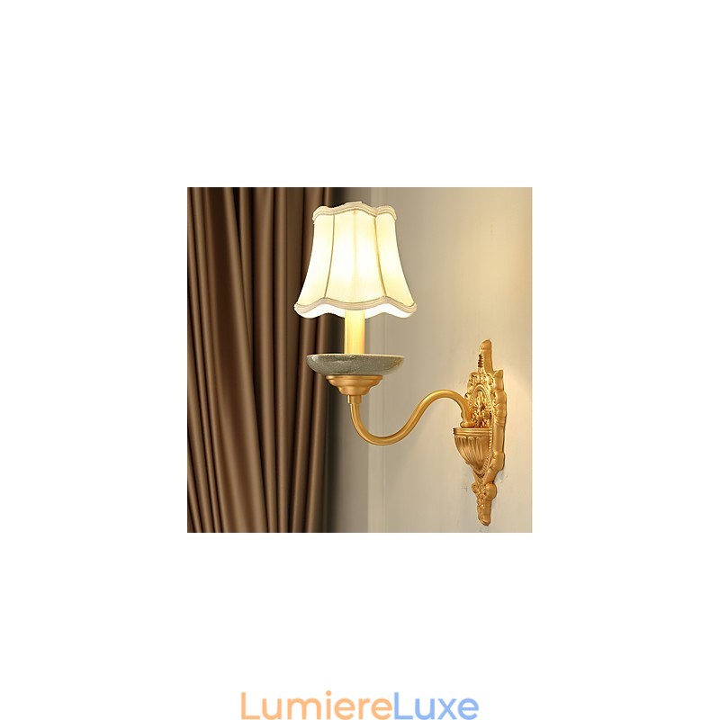 Applique murale simple, traditionnelle et classique en laiton, style mini