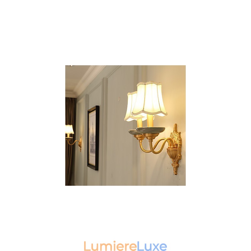 Applique murale en laiton classique, style mini, style traditionnel et rustique