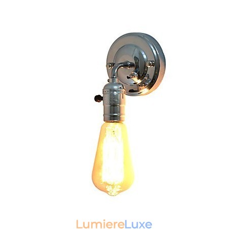 Applique murale en fer forgé, lampe sabre laser noire muette sur le mur Applique murale en fer forgé, lampe sabre laser noire muette sur le mur