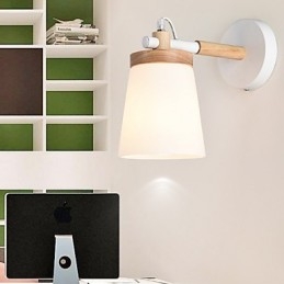 Applique murale avec abat-jour en verre et base en métal, éclairage d'ambiance