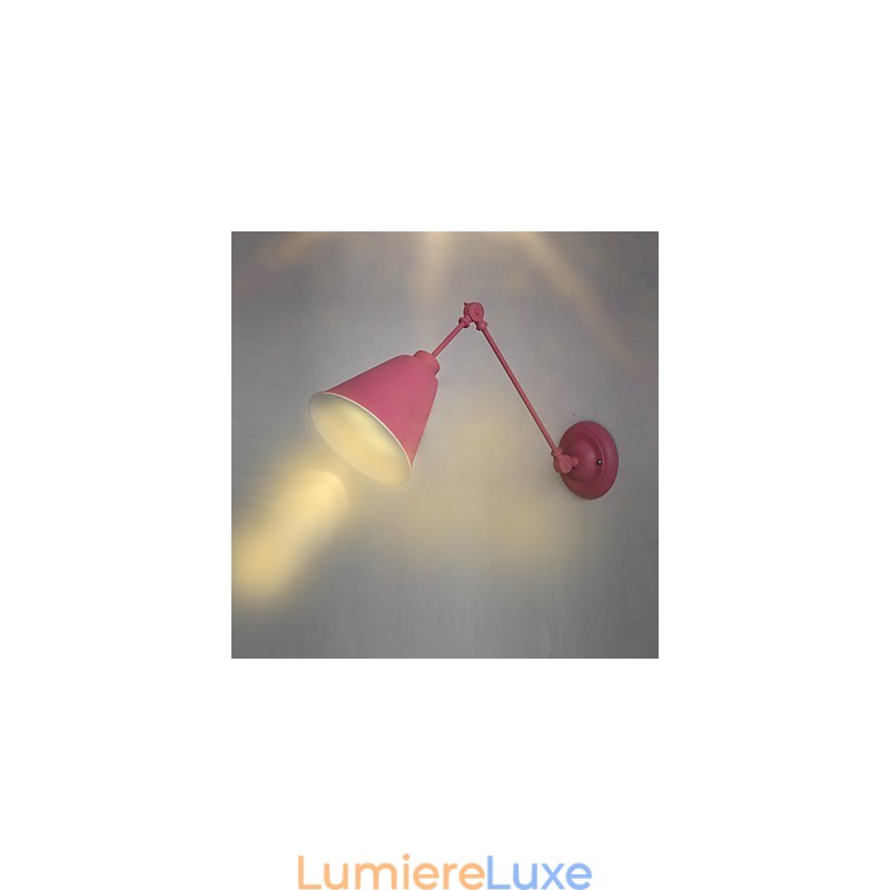 Appliques murales modernes et contemporaines avec lumière ambiante