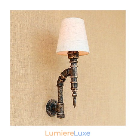 Applique murale rustique en laiton antique pour éclairage d'ambiance Applique murale rustique en laiton antique pour éclairage d'ambiance