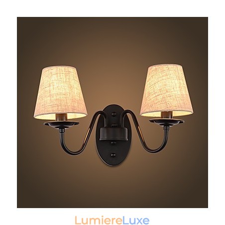 Applique murale rustique simple et vintage avec lumière ambiante Applique murale rustique simple et vintage avec lumière ambiante