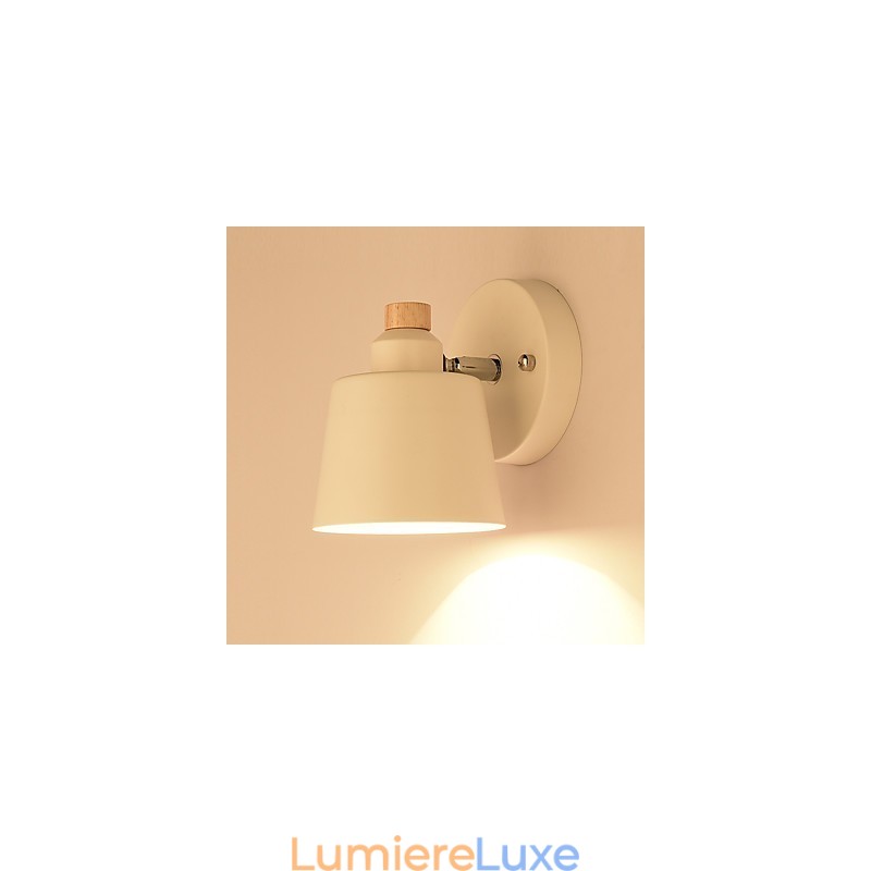 Appliques murales contemporaines modernes avec lumière ambiante