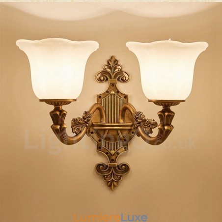 Appliques murales d'intérieur de luxe en métal à 2 lumières, style classique traditionnel, pour salon, salle à manger, chambre à coucher Appliques murales d'intérieur de luxe en métal à 2 lumières, style classique traditionnel, pour salon, salle à manger, chambre à coucher
