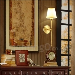Appliques murales d'intérieur classiques traditionnelles en cuivre à une lumière