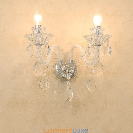 Applique murale rétro en verre cristal à 2 lumières assorties Applique murale rétro en verre cristal à 2 lumières assorties