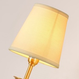Applique murale luxueuse en laiton pur, style rustique rétro vintage, 1 lumière, avec abat-jour en tissu, idéale pour une chambre d'hôtel, une salle d'exposition, un salon ou une salle à manger.