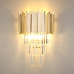 Applique murale de luxe postmoderne en cristal K9 assortie dorée avec abat-jour en cristal