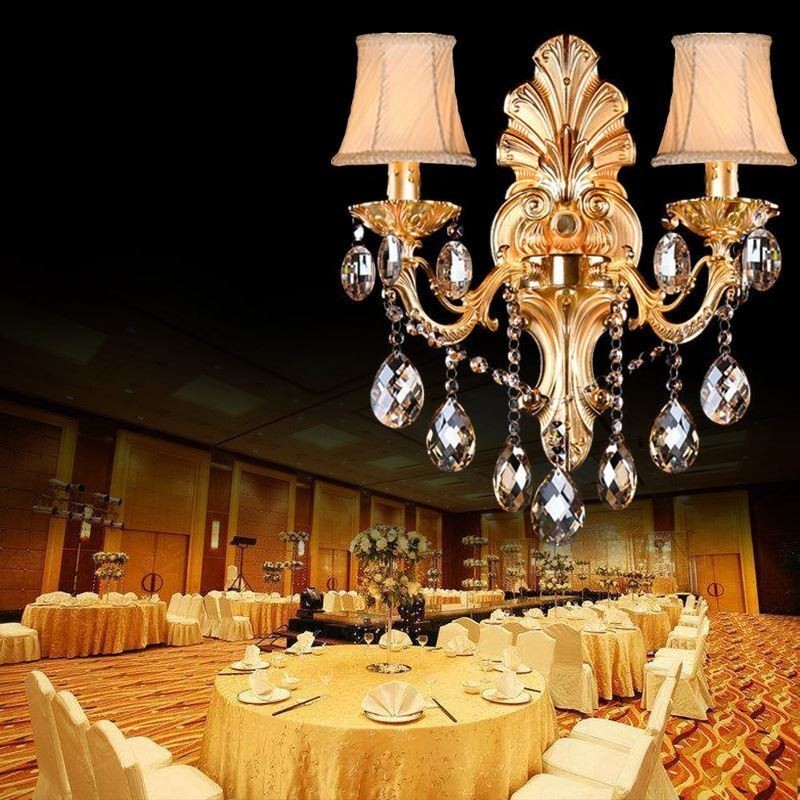 Applique murale européenne à pétales dorés, exquise lampe en cristal, éclairage de chevet