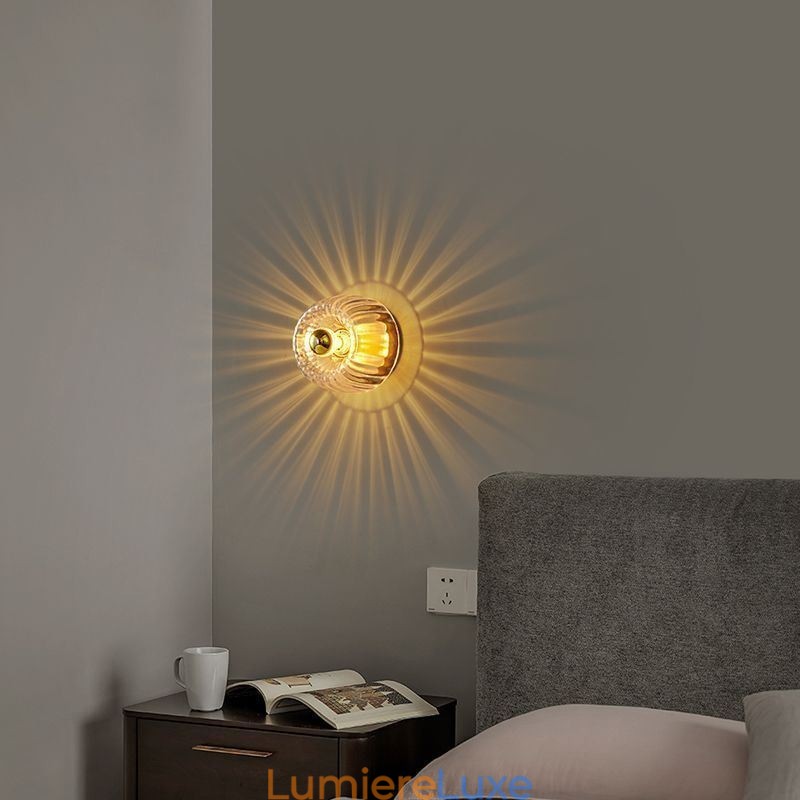 Applique murale moderne avec abat-jour en verre transparent et applique murale brossée