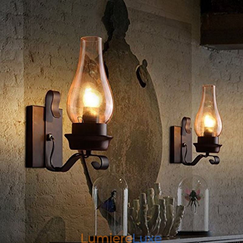 Applique murale vintage en fer forgé à une lumière