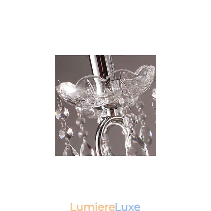 Lustre traditionnel classique en cristal et métal chromé