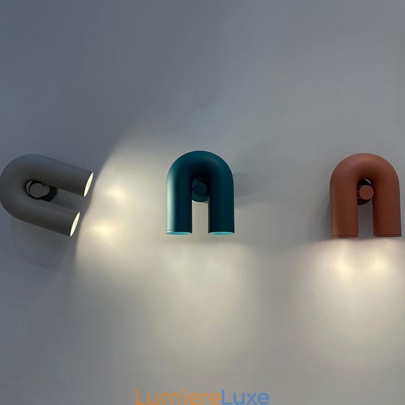Applique murale minimaliste en forme de U avec abat-jour rotatif à 90°