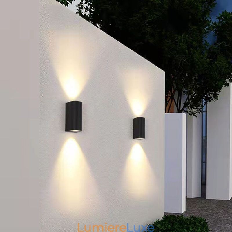 Applique murale moderne et simple en aluminium pour intérieur