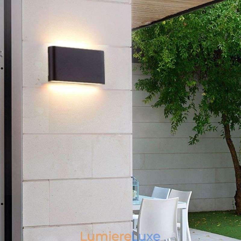 Applique murale d'intérieur moderne et simple en aluminium, imperméable et artistique