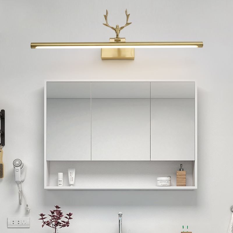 Applique murale nordique en laiton avec éclairage frontal pour miroir