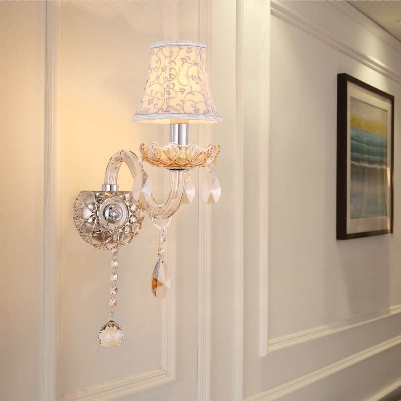 Applique murale élégante en cristal de style européen pour allée