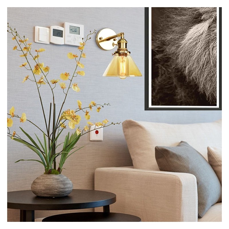 Applique murale moderne avec abat-jour en verre
