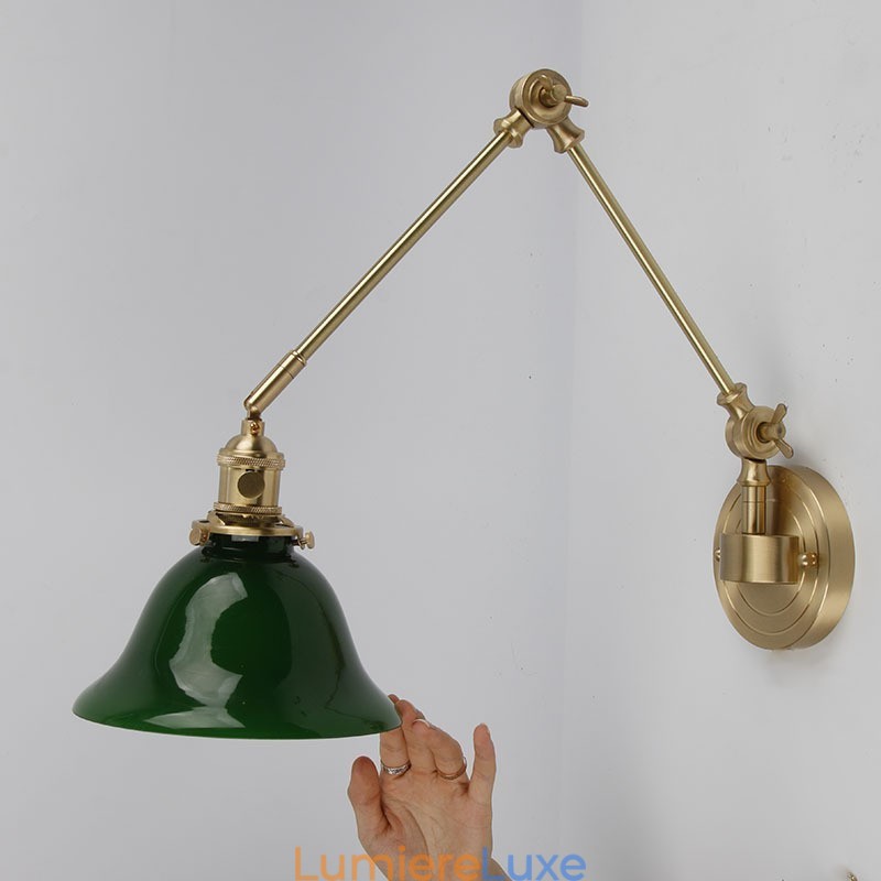 Applique murale moderne avec abat-jour en verre