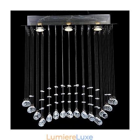 Plafonnier traditionnel classique en métal chromé et cristal Plafonnier traditionnel classique en métal chromé et cristal