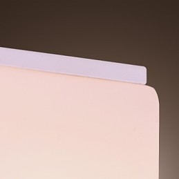 Plafonnier de style mini contemporain moderne