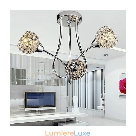 Plafonnier moderne et brillant à 3 lampes au design cristal Plafonnier moderne et brillant à 3 lampes au design cristal
