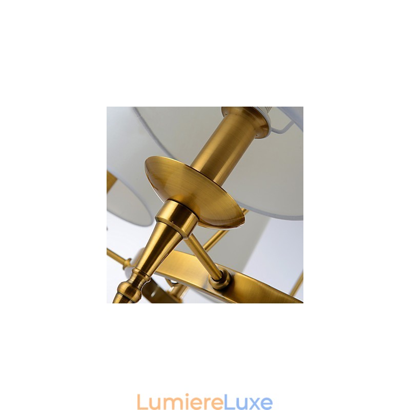 Famille de luminaires suspendus décoratifs modernes et contemporains à 8 ampoules