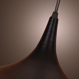 Suspension contemporaine en aluminium avec abat-jour noir