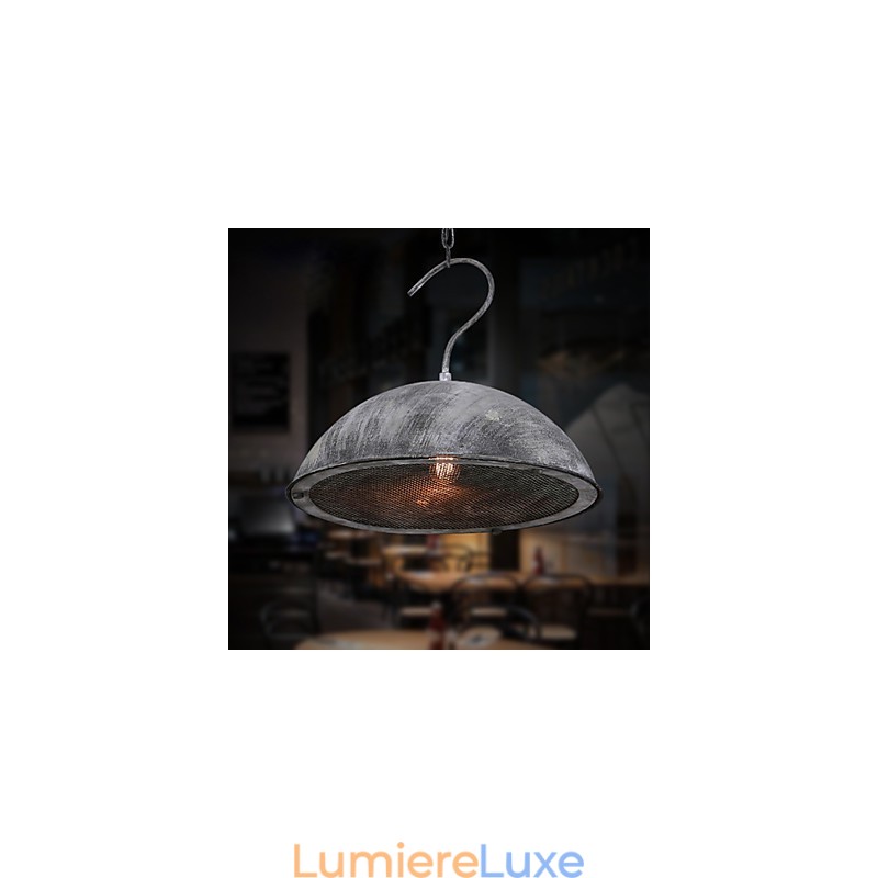 Lustre en fer forgé noir avec abat-jour pour entrepôt industriel, café