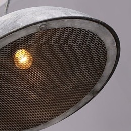 Lustre en fer forgé noir avec abat-jour pour entrepôt industriel, café