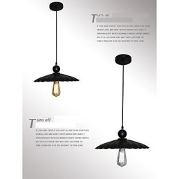 Suspension vintage en métal noir de taille moyenne avec parapluie et une lumière