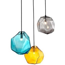 Lampe suspendue chromatique en cristal de glace et diamant