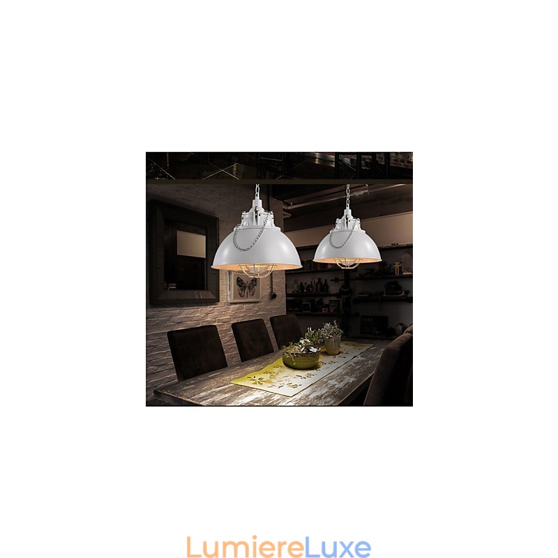 Le lustre en fer métallique à tête unique