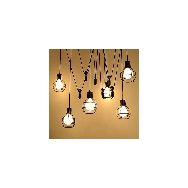 Suspension en métal Country Designers à 6 lumières