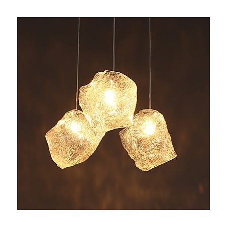 Lustre en cristal de glace, art contemporain et contracté, repas irréguliers Lustre en cristal de glace, art contemporain et contracté, repas irréguliers
