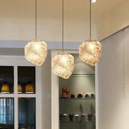 Lustre en cristal de glace, art contemporain et contracté, repas irréguliers