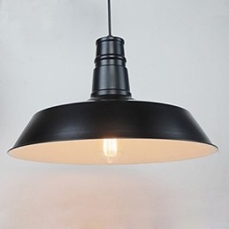 Lampe suspendue industrielle à tête unique de style loft, restaurée selon des méthodes anciennes, pour studio d'art