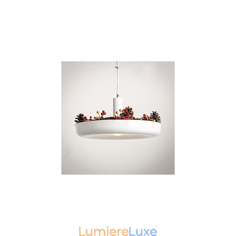 Famille de luminaires suspendus décoratifs modernes et contemporains blanc pur