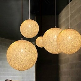 Lampe suspendue sphérique contemporaine et contractée en forme de boule de chanvre