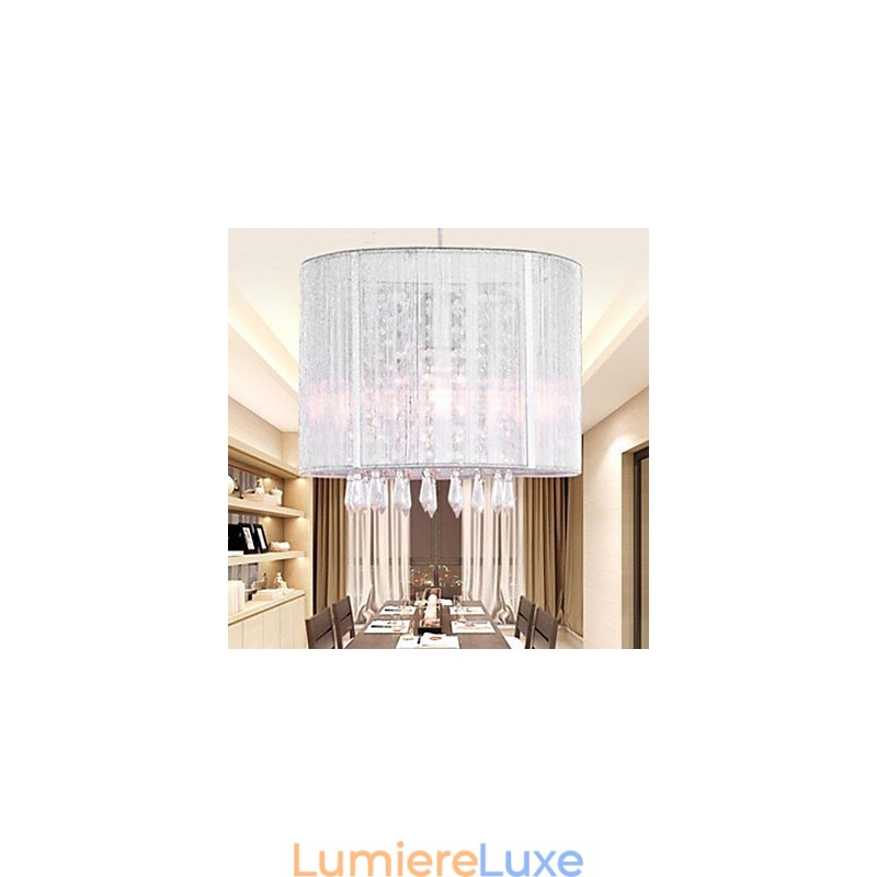 Lustre en cristal et tissu argenté