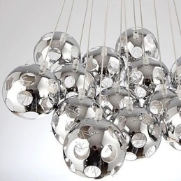 Suspension Globe moderne et contemporaine en métal chromé